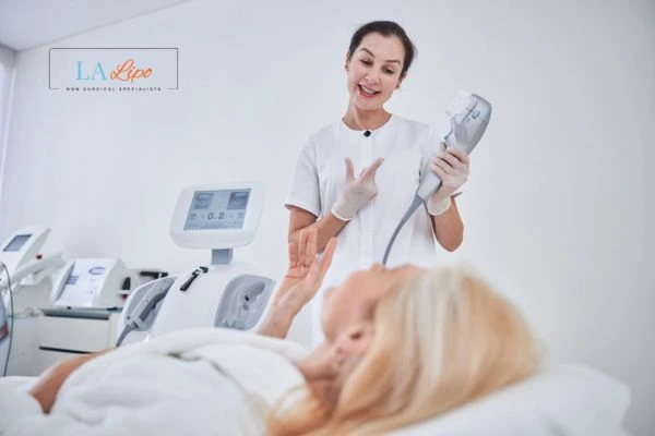 About us at LA Lipo Sutton in Ashfield contact our team today!