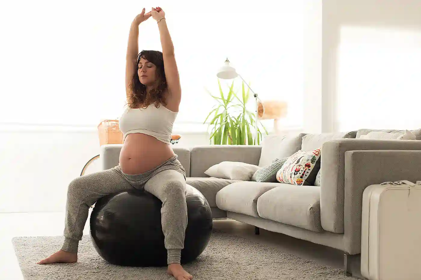 How to Support Your Core Safely During Pregnancy Sutton in Ashfield